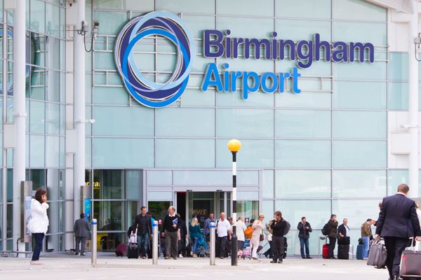 birmingham-airport0510A090-6197-2BA0-9BD9-60AEC8C172EE.jpg